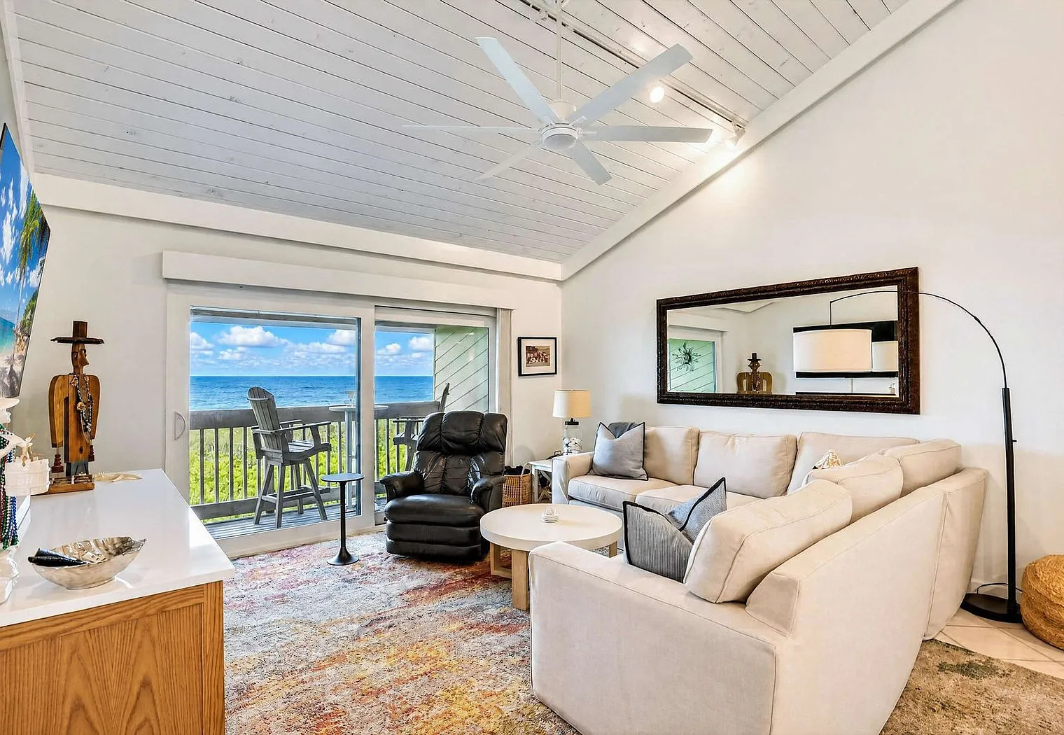 3 bed, 3.0 bath, $8,361 — Photo 2