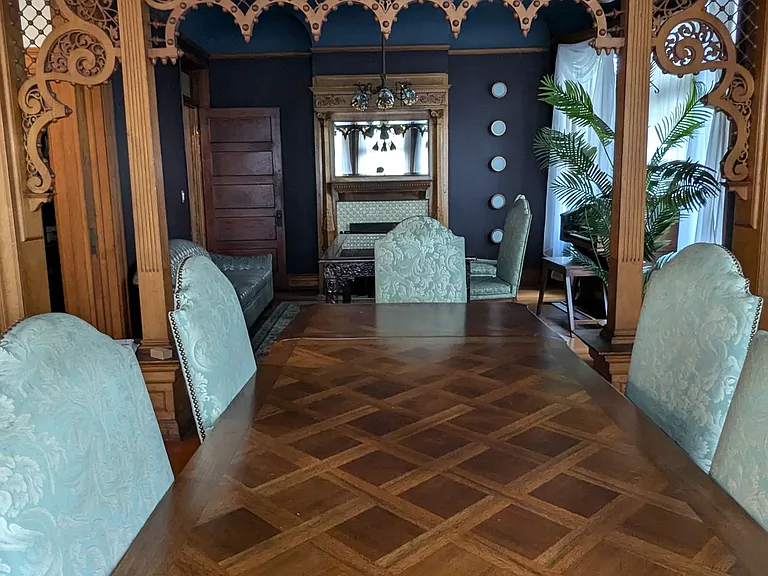 826 S Burlington Ave — Photo 19