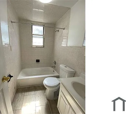 67 Van Cortlandt Park Ave #3L — Photo 3
