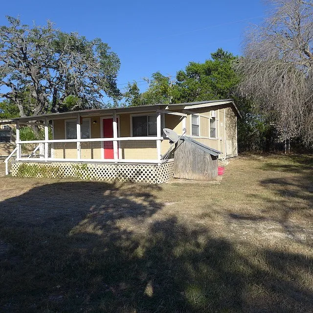 1 bed, 1.0 bath, 560 sqft, $825 — Photo 3
