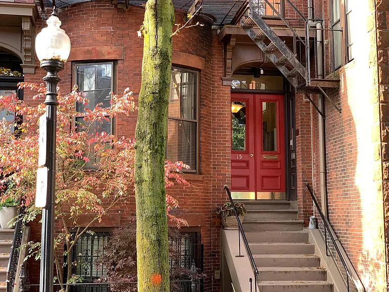 15 Cazenove St #2 — Photo 9