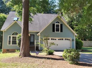 20700 Willow Pond Rd, Cornelius, NC 28031