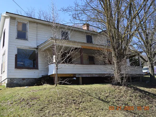 108 Elizabeth St, Towanda, PA 18848