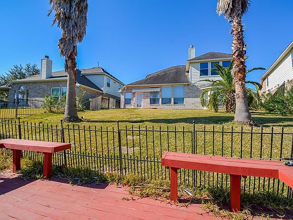 2nd image of 3031 Blue Lagoon Ct