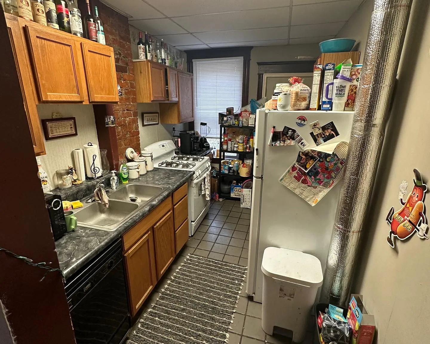 4 bed, 1.5 bath, 1280 sqft, $2,450 — Photo 4