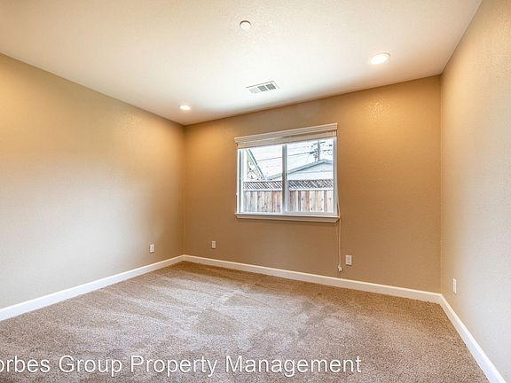 4th image of 339 N 7th St