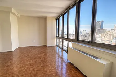 Rented by Chelsea Tower