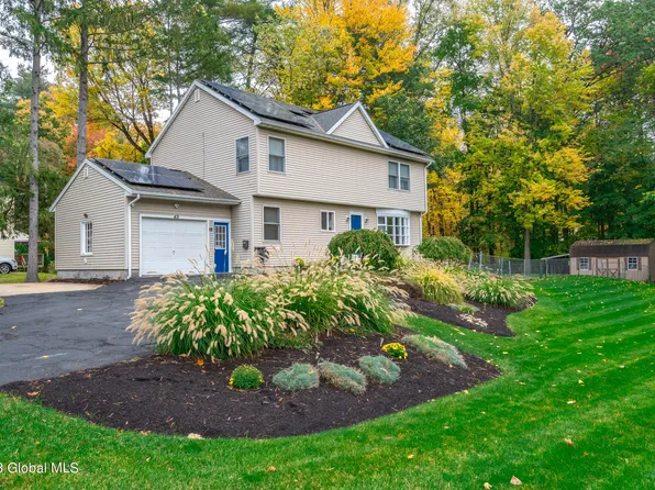 49 Alden Court, Delmar, NY 12054