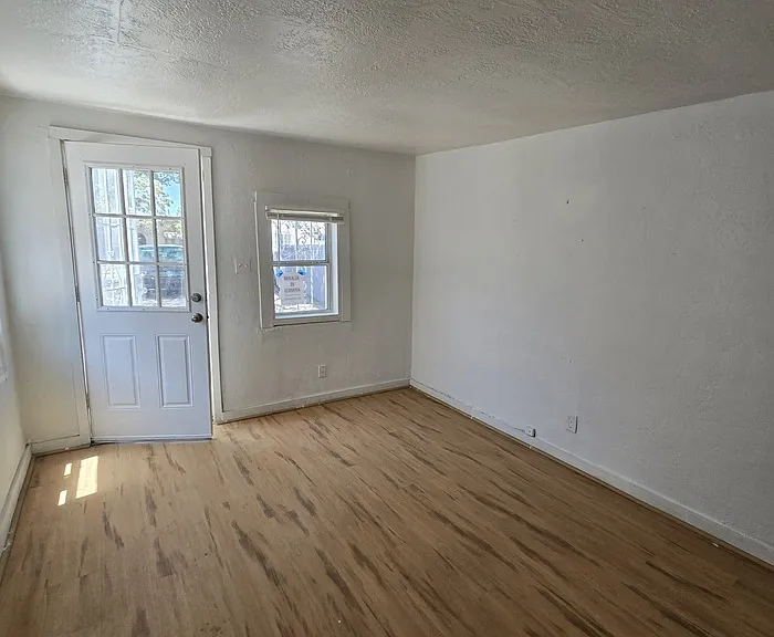 106 Mesa St SE #106 — Photo 3
