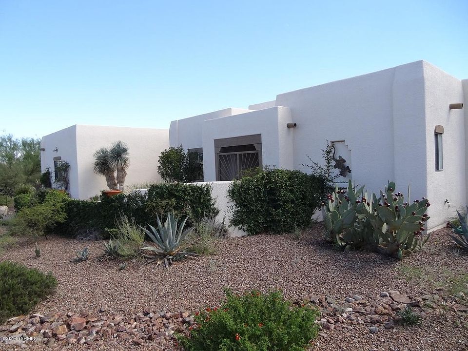 1st image of 736 S Placita Amena