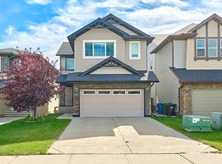 507 N Panatella Sq NW, Calgary, AB T3K 0T5