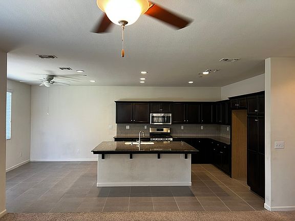 3rd image of 3851 Joaquin Ave