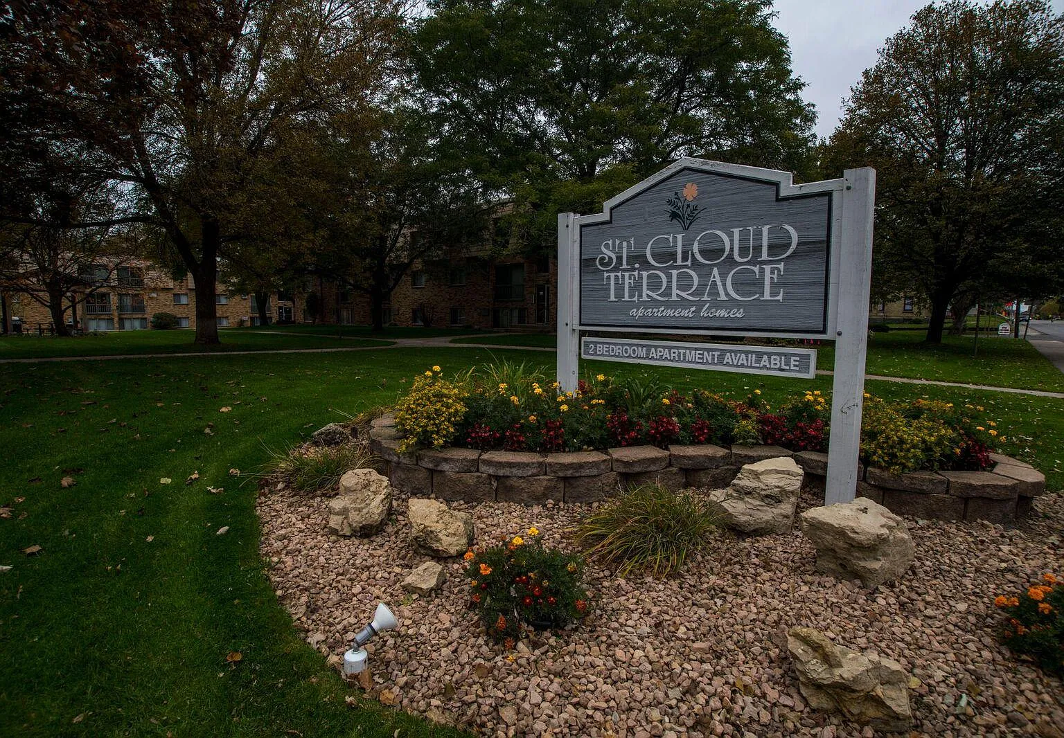 St. Cloud Terrace — Photo 1