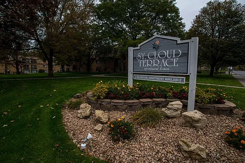 St. Cloud Terrace Photo 1