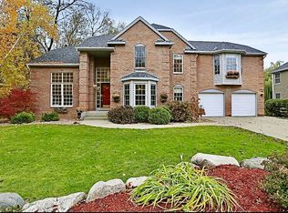 17108 New Market Dr, Eden Prairie, MN 55347