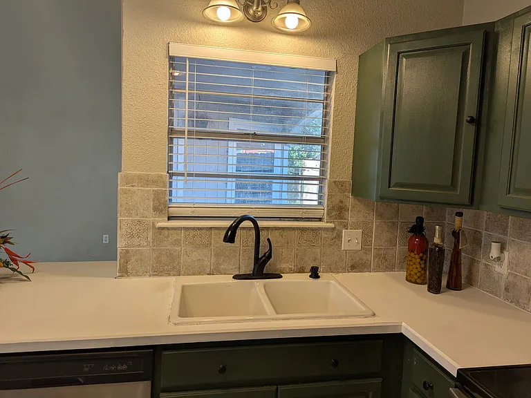 1205 Calle San Marcos — Photo 10