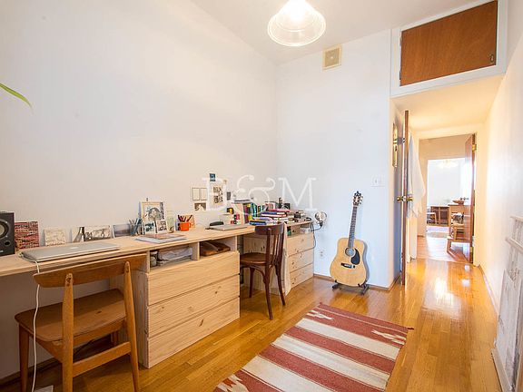 4th image of 315 Eckford St APT 3R