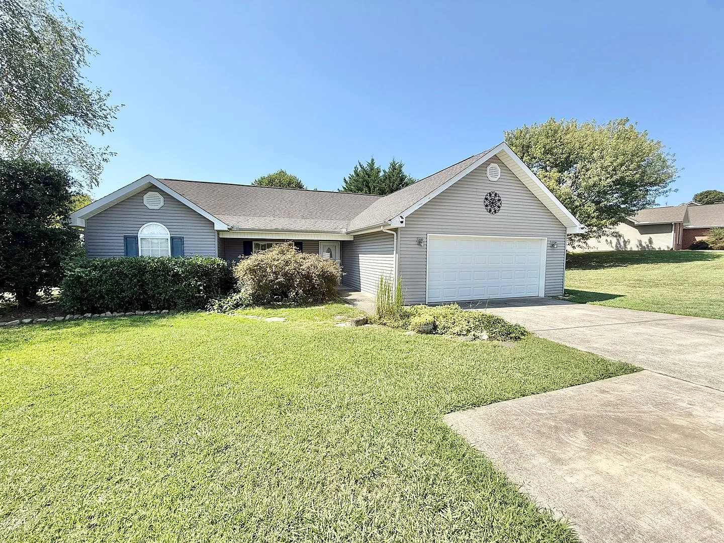 821 Amburn Meadows Lane Maryville TN 37801 — Photo 2