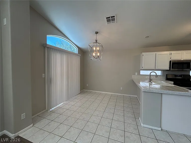 2543 New Morning Ave — Photo 5