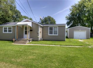 519 Broad St, Independence, MO 64050