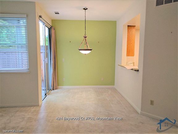 5th image of 424 Baywood Ct #703