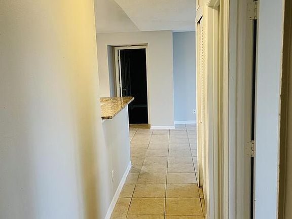 4th image of 6166 Westgate Dr Unit 1-203