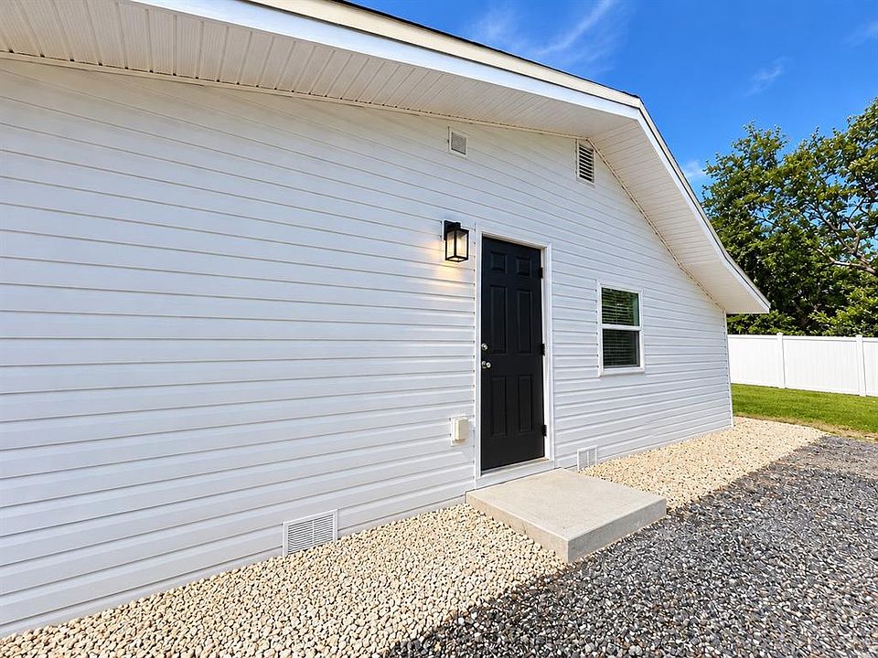 1st image of 162 MYRTLE ROAD