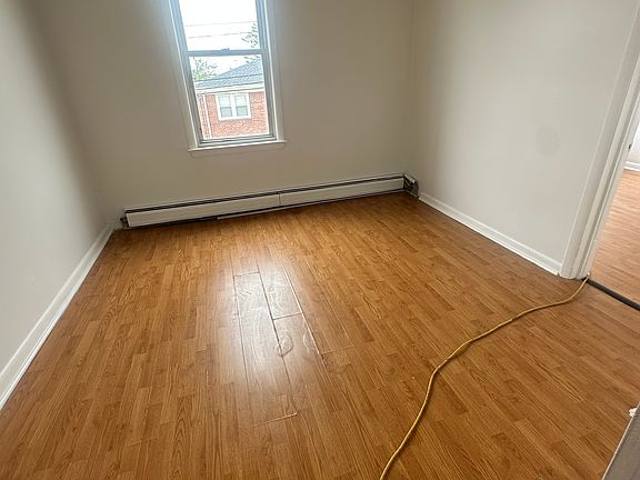 4th image of 300 Kingsland Ave Floor 2