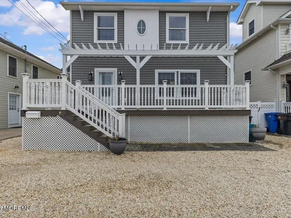 45 Fielder Ave, Seaside Heights, NJ 08751
