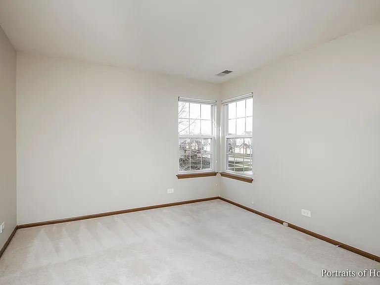 2010 Fulham Dr — Photo 13