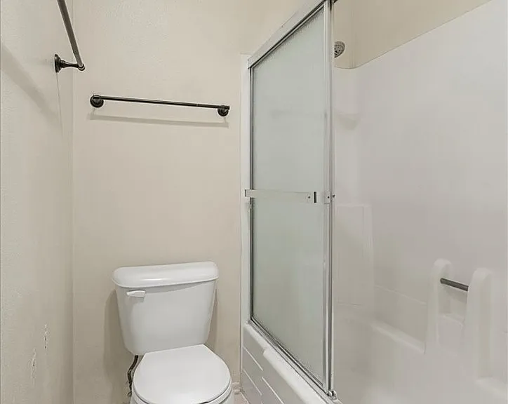 3424 Pueblo Ave #8 — Photo 13