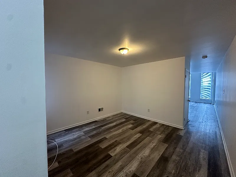 3 bed, 1600 sqft, $1,575 — Photo 2