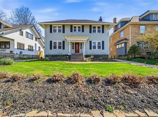 3014 Euclid Heights Blvd, Cleveland Heights, OH
