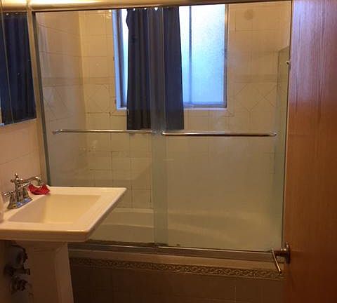 5th image of 9205 Skokie Blvd APT 104
