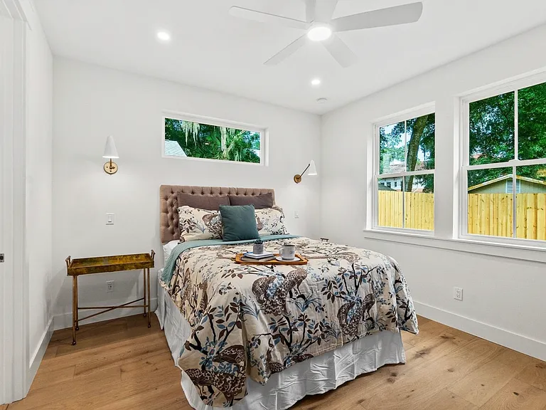 27 Fullerwood Dr — Photo 18