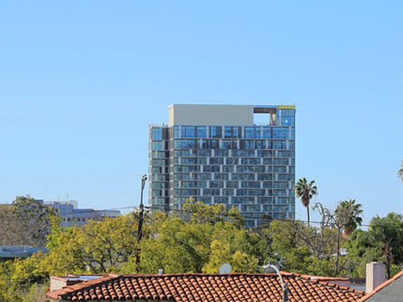 2nd image of 7916 Blackburn Ave #6