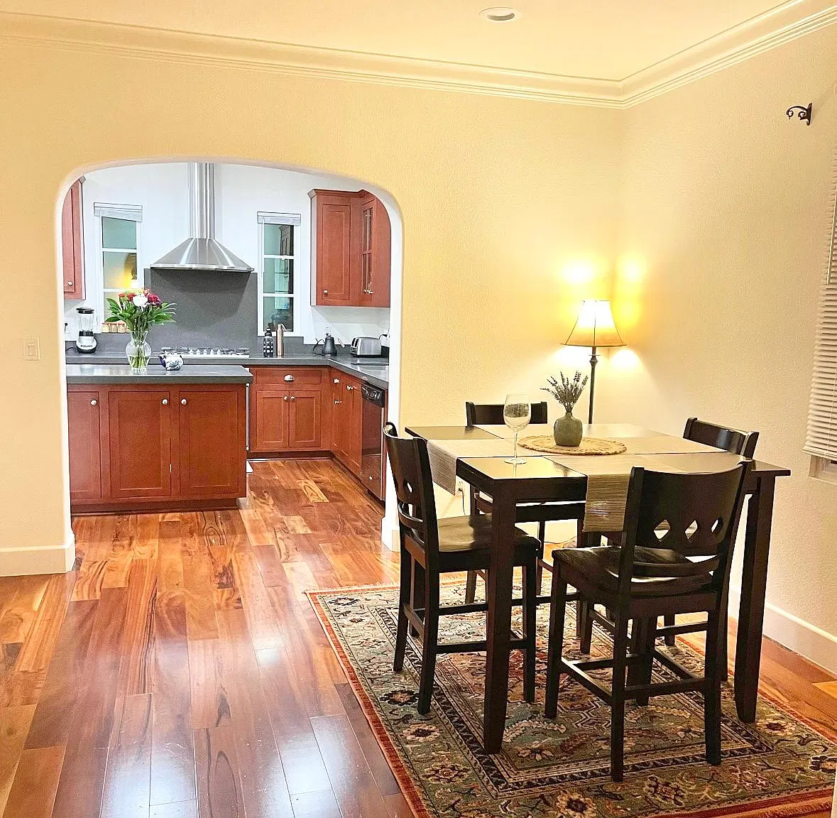 4 bed, 2009 sqft, $1,900 — Photo 3