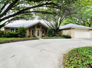 1311 Haven Dr, Comanche, TX 76442
