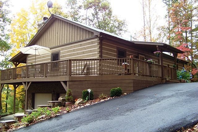 1st image of 243 Spring Hill Dr