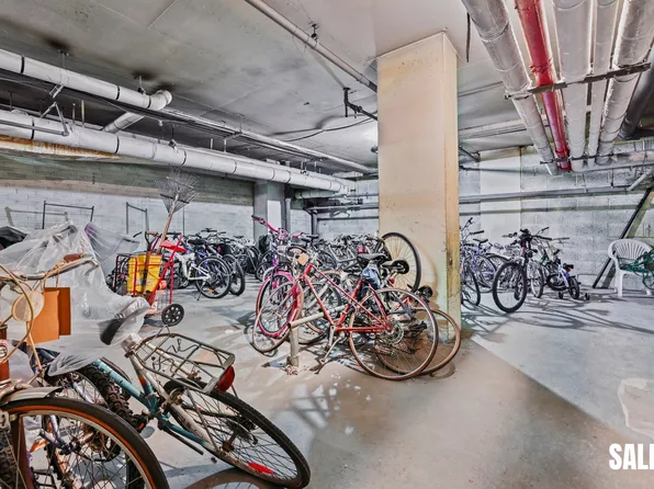 138-10 Franklin Avenue image 15 of 20