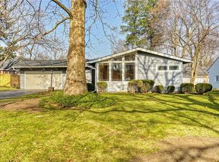 281 Willowbend Rd, Rochester, NY 14618