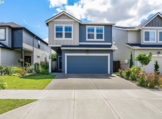 838 Ben Brown Ln, Woodburn, OR