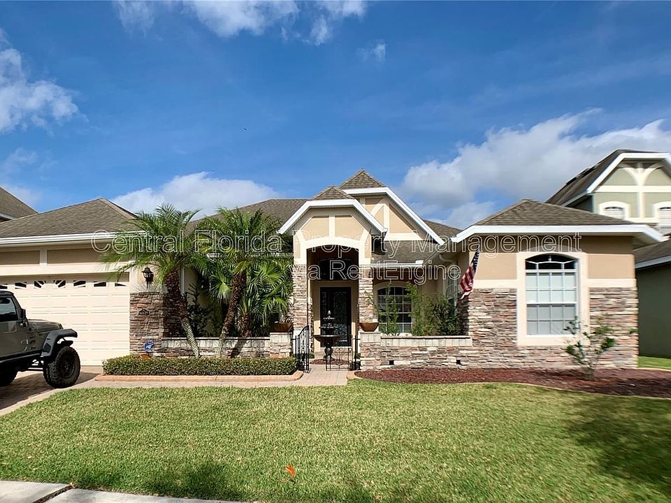 1st image of 16127 Bristol Lake Cir