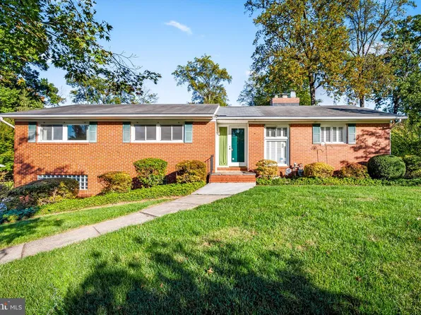 1917 Knollton Rd, Lutherville Timonium, MD 21093