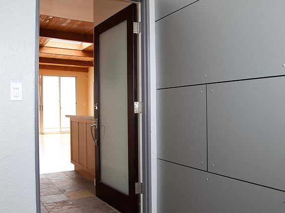 2nd image of 13205 W Washington Blvd #1/2