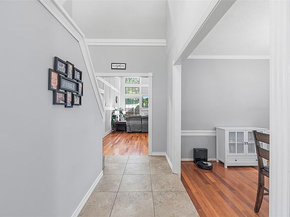 4th image of 5823 Ashmere Ln