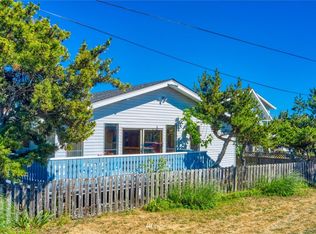 740 Walters Ln, Point Roberts, WA 98281