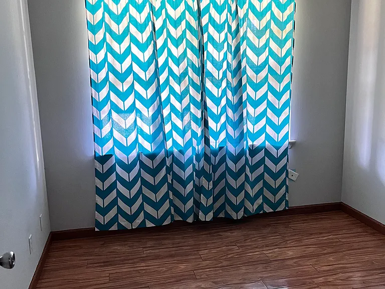 3rd Bedroom (queen/full)