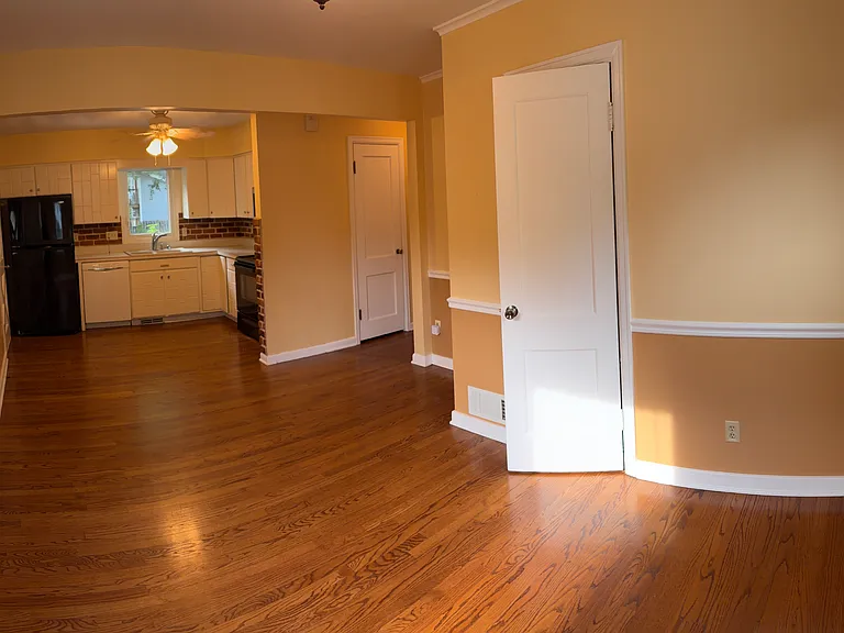 7016 North Ave — Photo 7