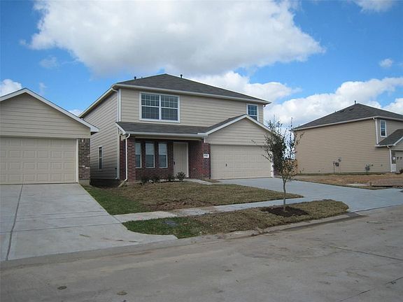 3rd image of 5750 Roseglen Meadow Ln